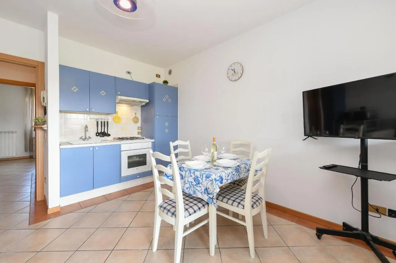Appartamento Al Cascinale Desenzano del Garda Italy