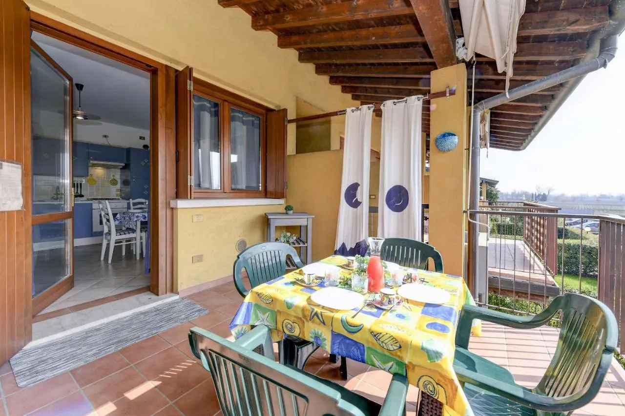Apartment Appartamento Al Cascinale Desenzano del Garda Italy