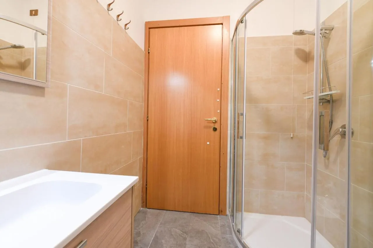 Apartment Appartamento Al Cascinale Desenzano del Garda Italy